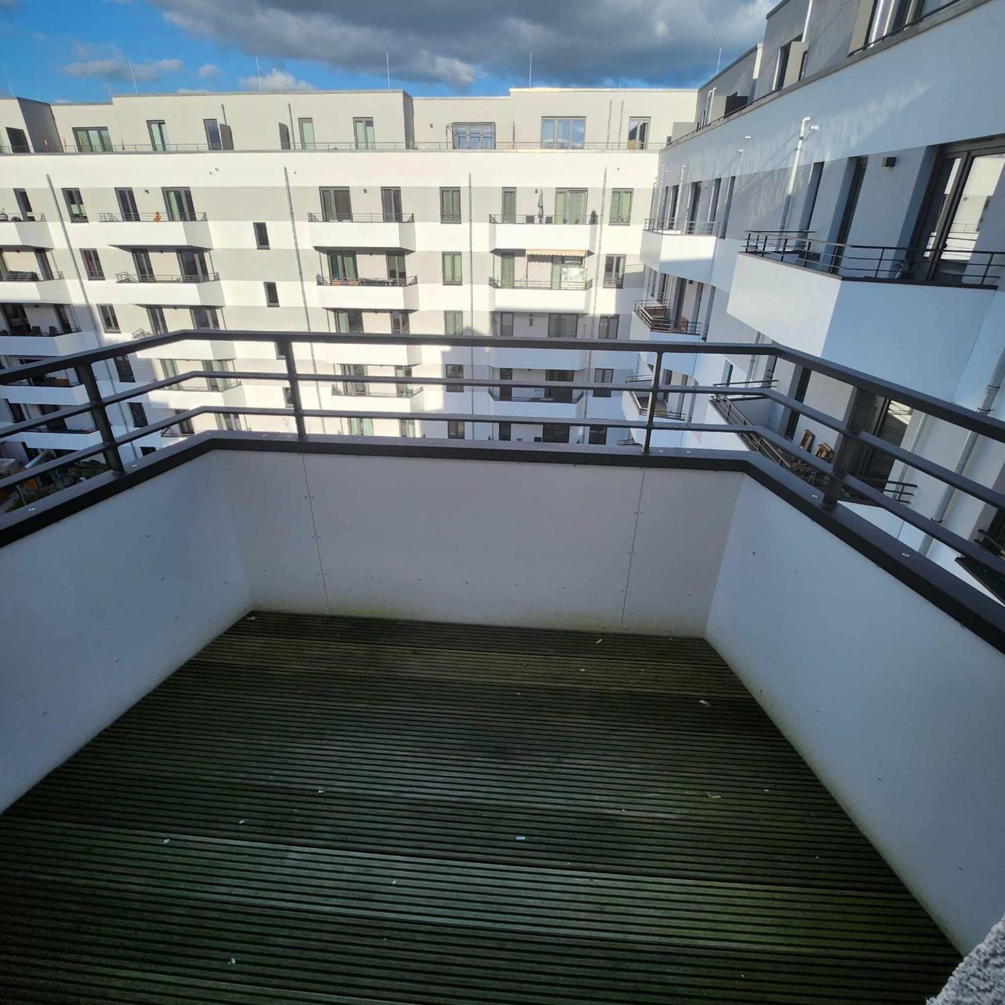 Beautiful 3room Suitable For 6 Persons Berlijn