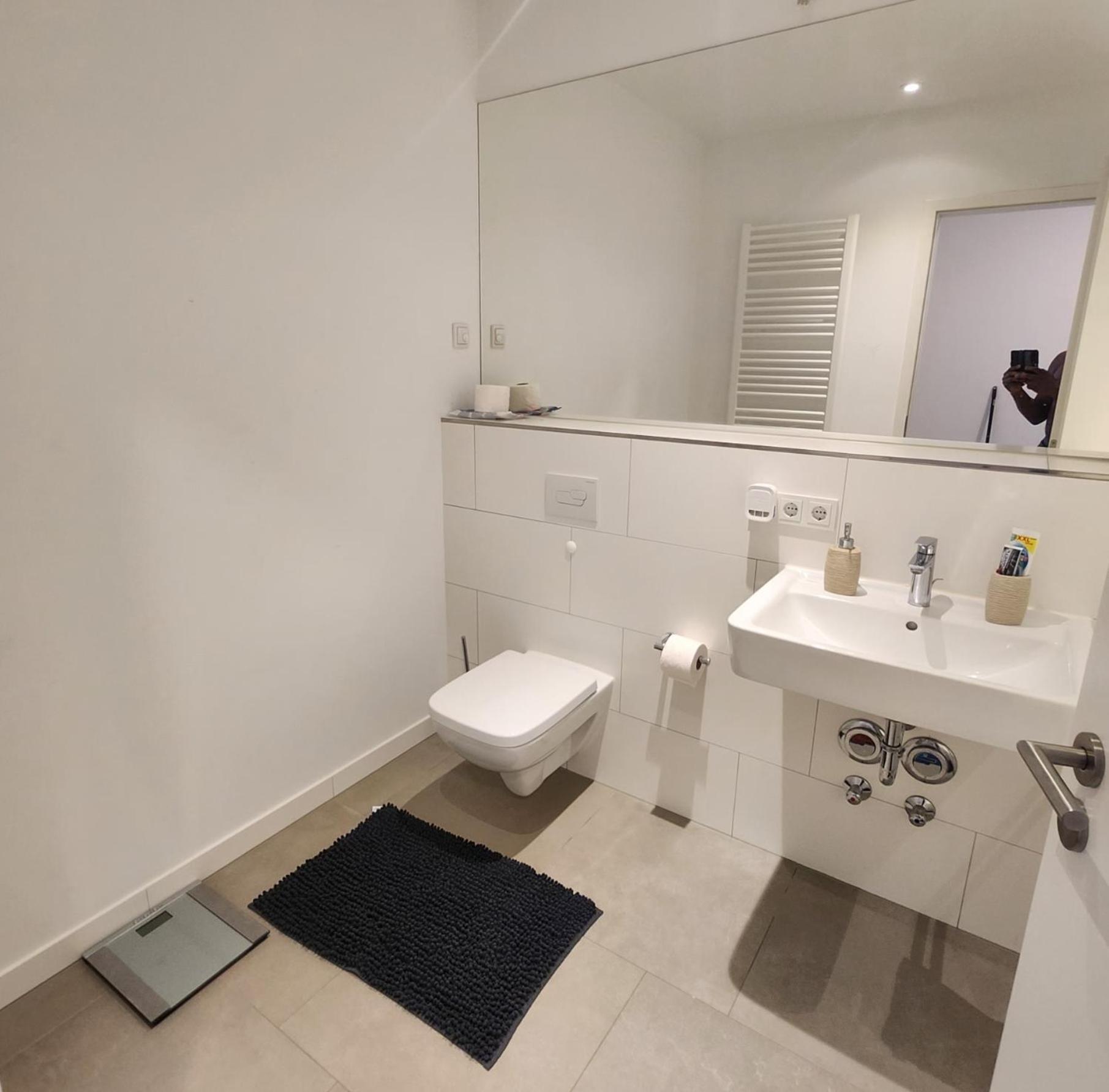 Beautiful 3room Suitable For 6 Persons Appartement Berlijn